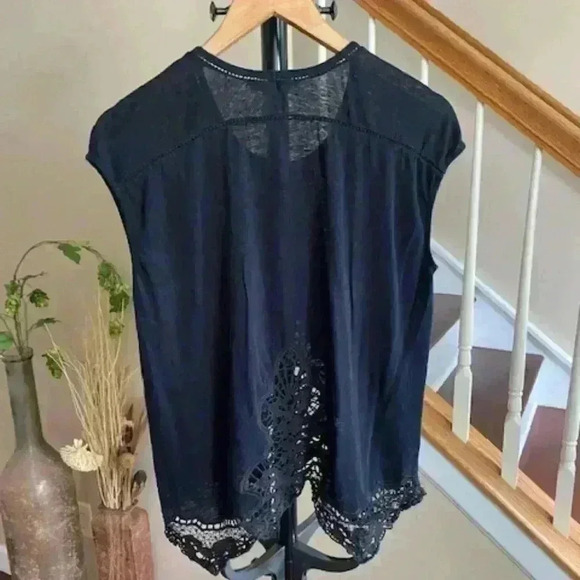 Generation Love 100% Linen Cap Sleeve Black Lace Blouse Size S - Picture 2 of 9